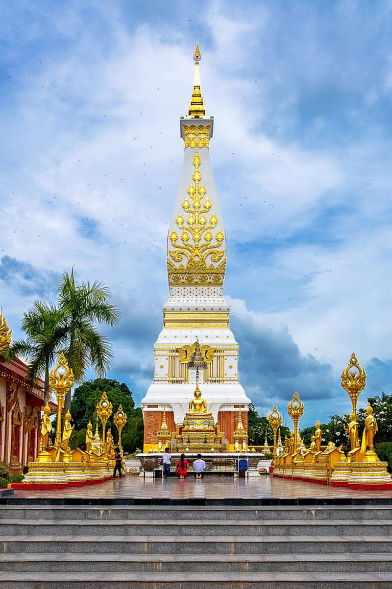 พระธาตุพนม1.jpg